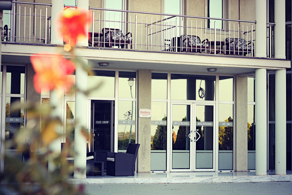 Hotel Dragovic Smederevo Luaran gambar