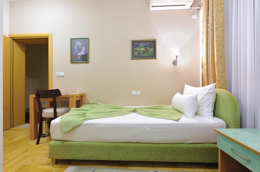 Hotel Dragovic Smederevo Luaran gambar
