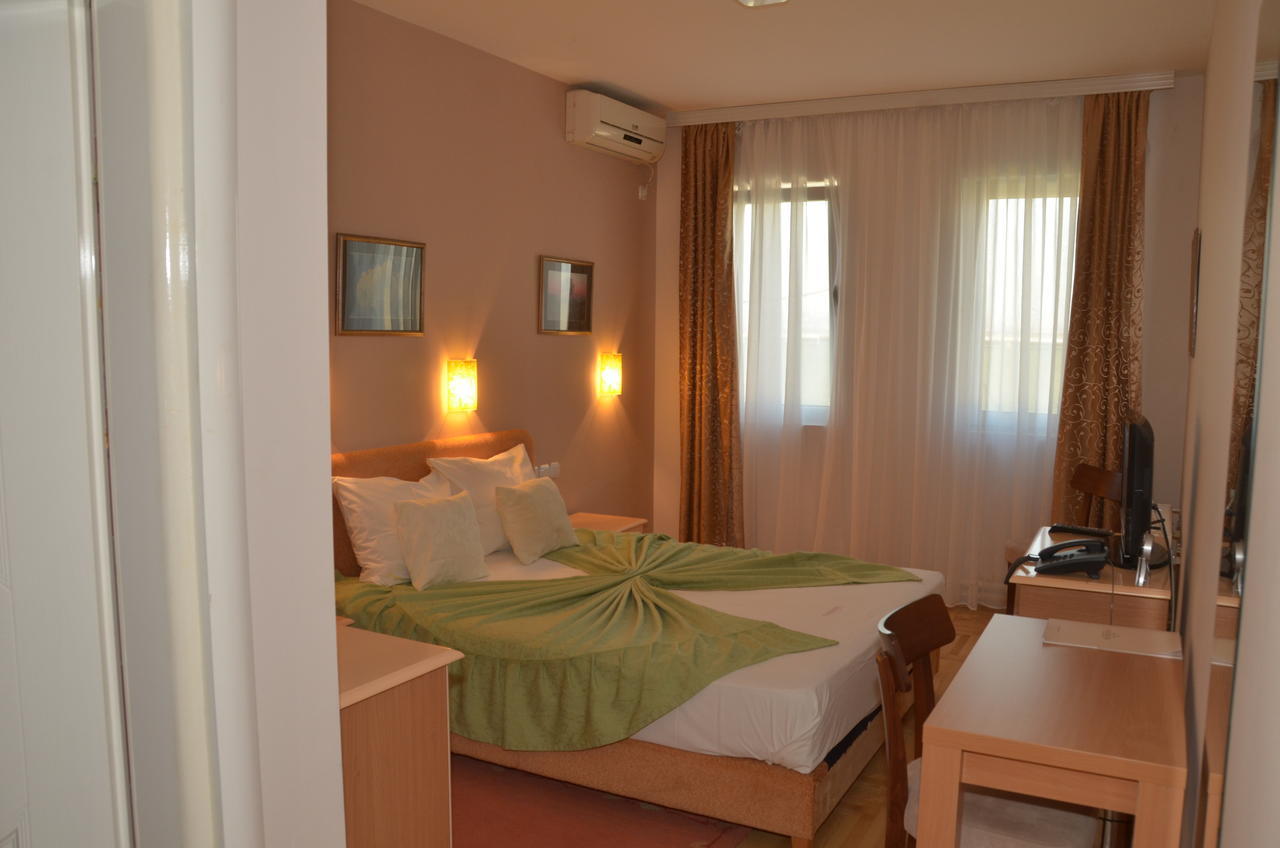 Hotel Dragovic Smederevo Bilik gambar